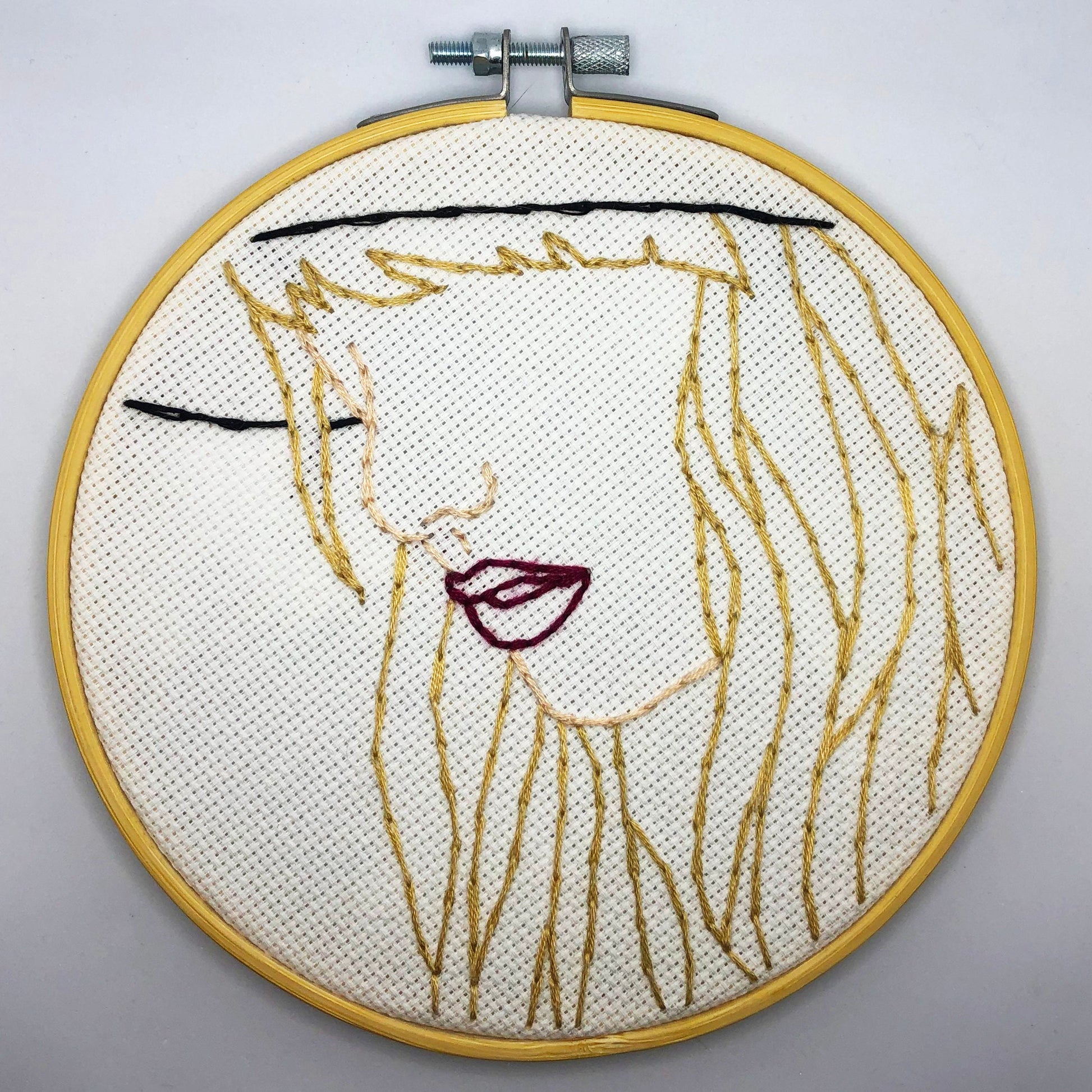 Pretty proud of this Taylor Swift patch! Almost 35k stitches 😅 :  r/Machine_Embroidery